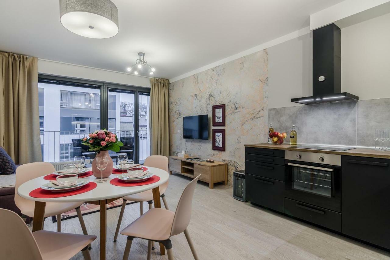 Prague Luxury Apartments Parking By Michal&Friends エクステリア 写真