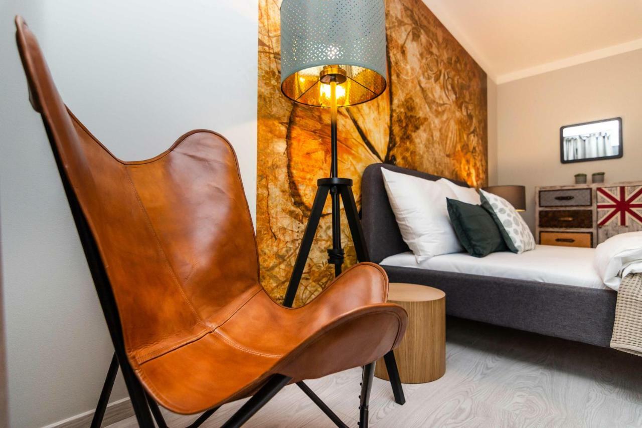 Prague Luxury Apartments Parking By Michal&Friends エクステリア 写真