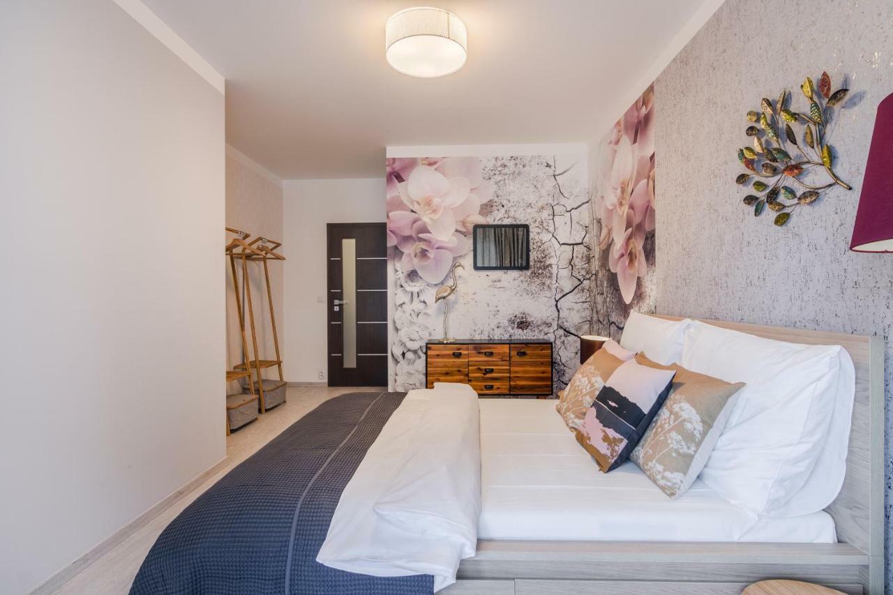 Prague Luxury Apartments Parking By Michal&Friends エクステリア 写真